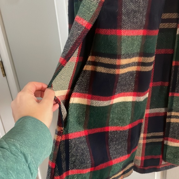 Plaid cape with toggle - Picture 2 of 3